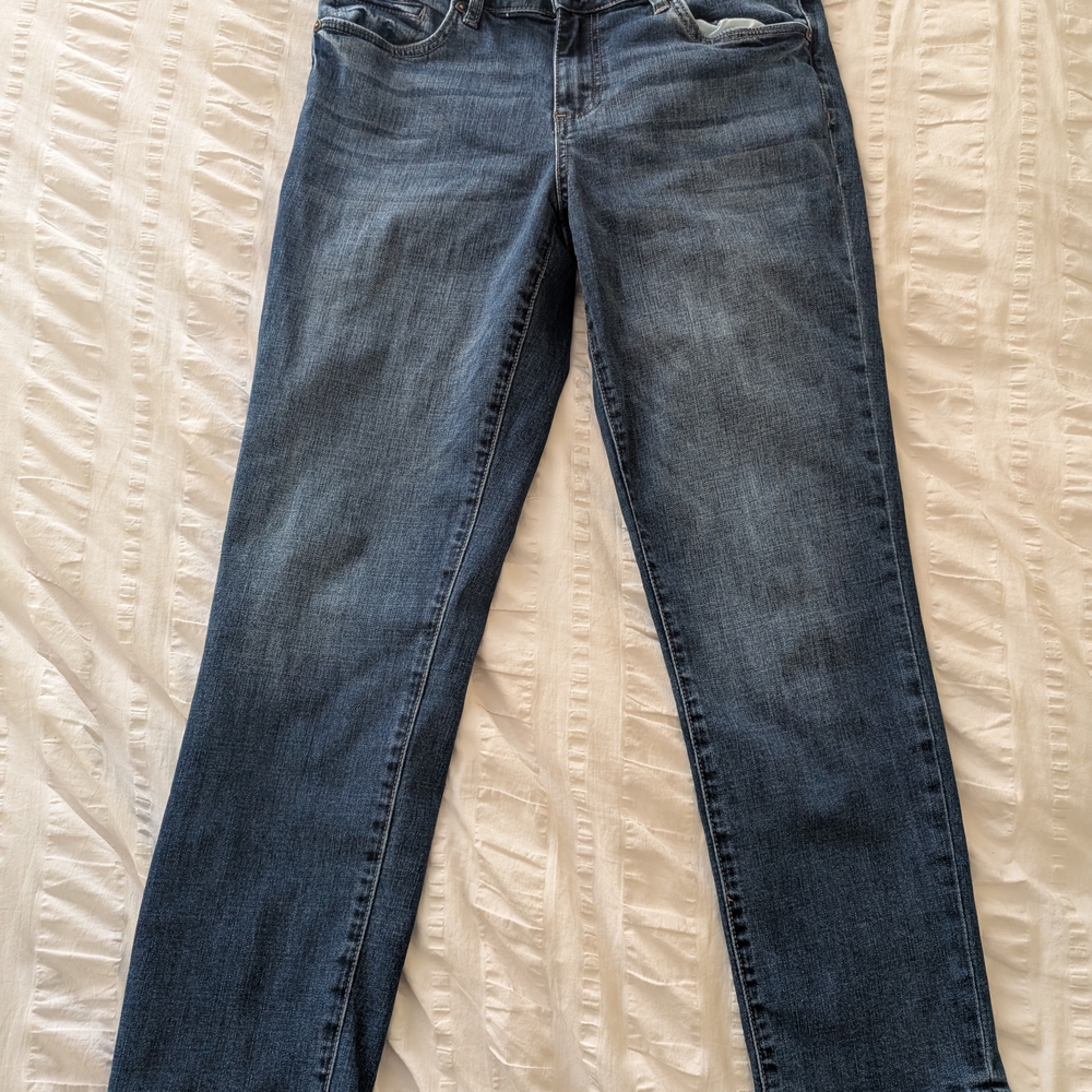 Kut from the Kloth Women's Straight Leg Jeans - Medium Blue Wash